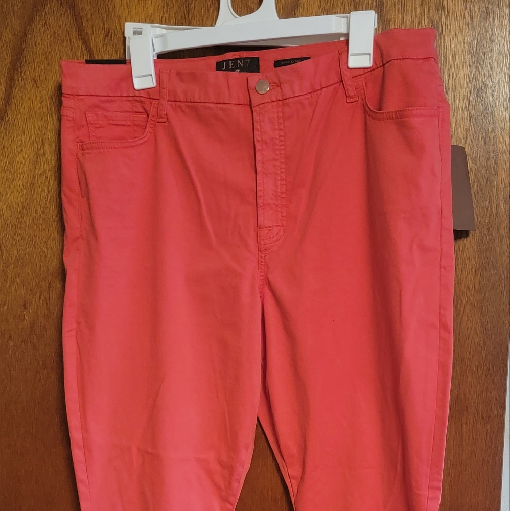 Women's Jeans